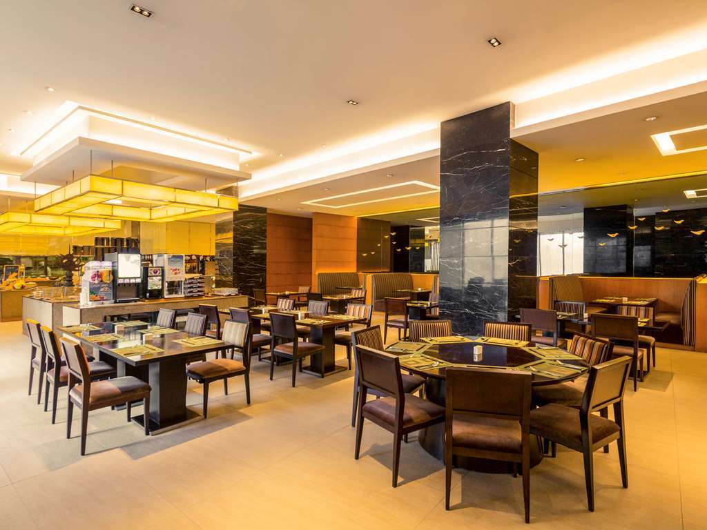 Mercure Kunshan Huaqiao Restaurace fotografie